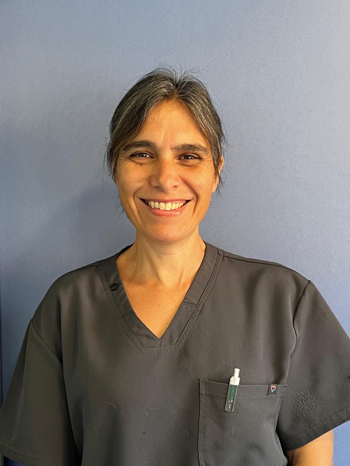 Sandra, atenció veterinària de Clínica Veterinària Les Bòbiles